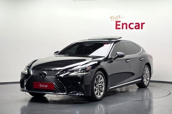 Lexus LS 3.5 Luxury AWD — пробег 201 839 км — фото 1 из 5