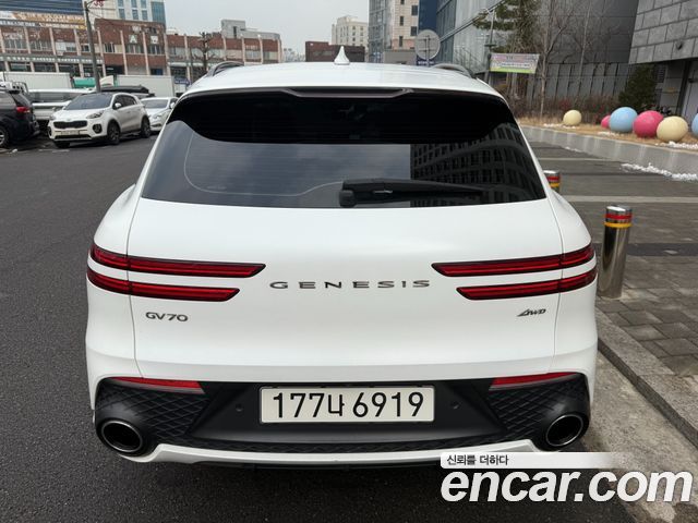 Genesis GV70 из Кореи Encar