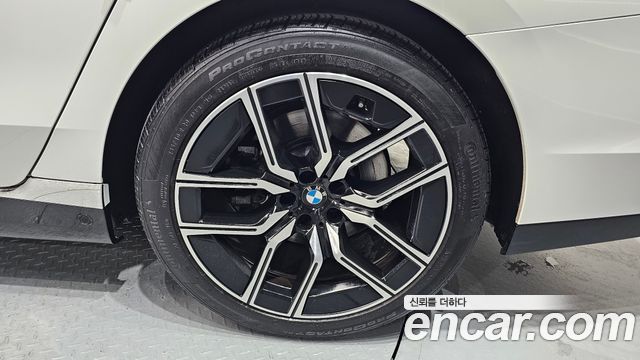 BMW 7-Series 740d xDrive M Sport — пробег 66 856 км — фото 5 из 5