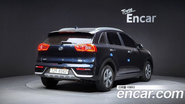 Kia Niro из Кореи Encar
