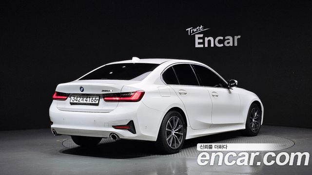 BMW 3-Series из Кореи Encar