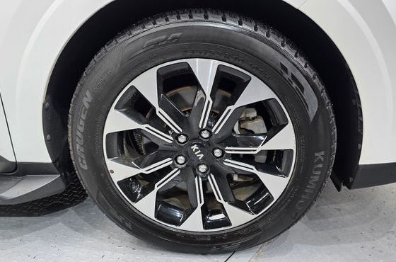 Kia Carnival 9-Seater Signature — пробег 17 622 км — фото 5 из 5