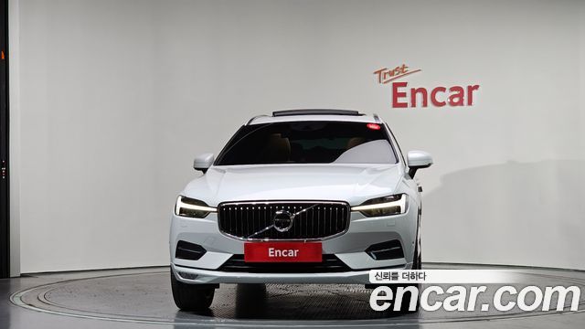 Volvo XC60 B6 Inscirtion — пробег 35 599 км — фото 3 из 5