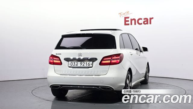 Mercedes-Benz B-Class из Кореи Encar