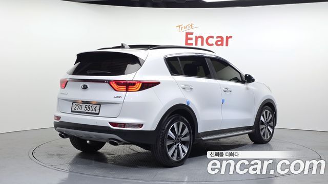 Kia Sportage 2.0 4WD Style Edition — пробег 118 424 км — фото 2 из 5