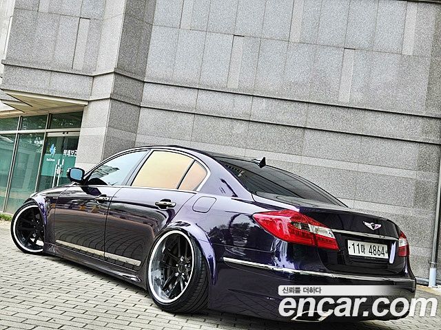Hyundai Genesis из Кореи Encar