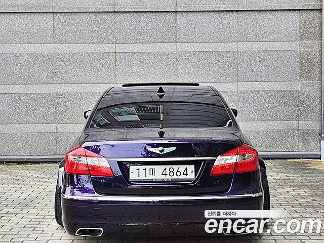 Hyundai Genesis из Кореи Encar