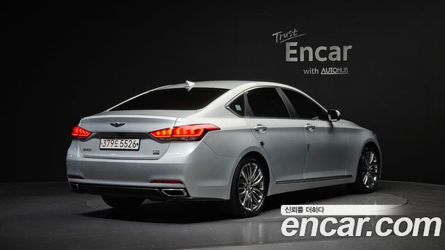 Hyundai Genesis из Кореи Encar