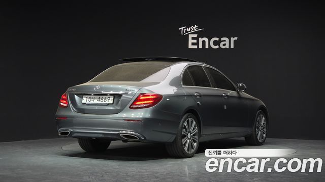 Mercedes-Benz E-Class из Кореи Encar