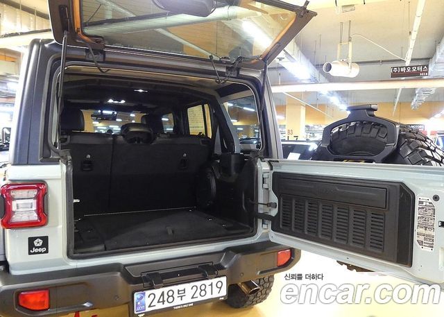 Jeep Wrangler 2.0 Rubicon 4Door Earl Clear Coat — пробег 36 000 км — фото 4 из 5