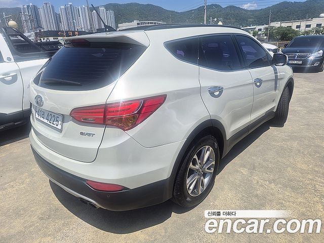 Hyundai Santafe Diesel(e-VGT) 2.0 2WD Premium — пробег 141 292 км — фото 2 из 5