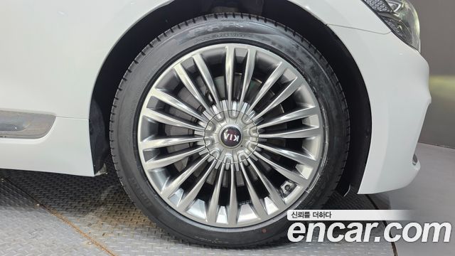 Kia K9 из Кореи Encar