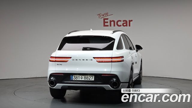 Genesis GV70 из Кореи Encar