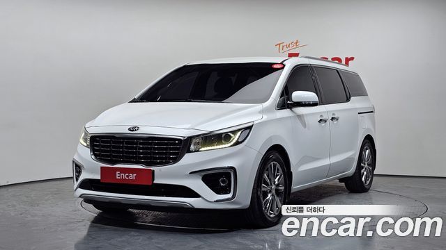 Kia Carnival 9-Seater Prstige — пробег 152 895 км — фото 1 из 5