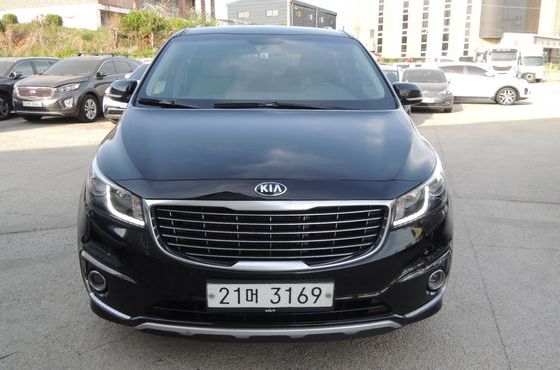 Kia Carnival 9-seater Prestige — пробег 296 617 км — фото 2 из 5
