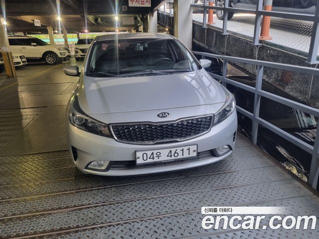 Kia K3 Deluxe — пробег 73 000 км — фото 1 из 5