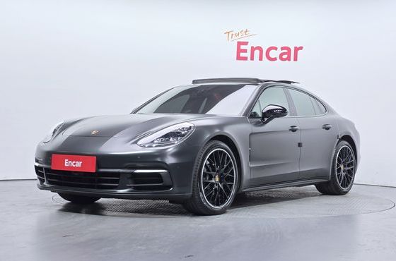 Porsche Panamera 3.0 AWD — пробег 98 547 км — фото 1 из 5