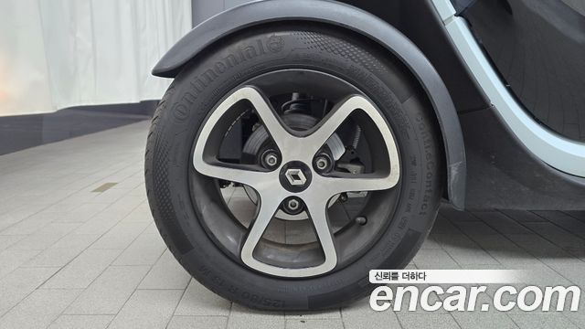 Renault (Samsung) Twizy из Кореи Encar