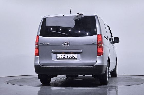 Hyundai Starex 5-Seater VAN Smart — пробег 75 803 км — фото 4 из 5