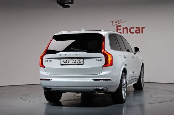 Volvo XC90 T6 Inscription — пробег 171 845 км — фото 4 из 5