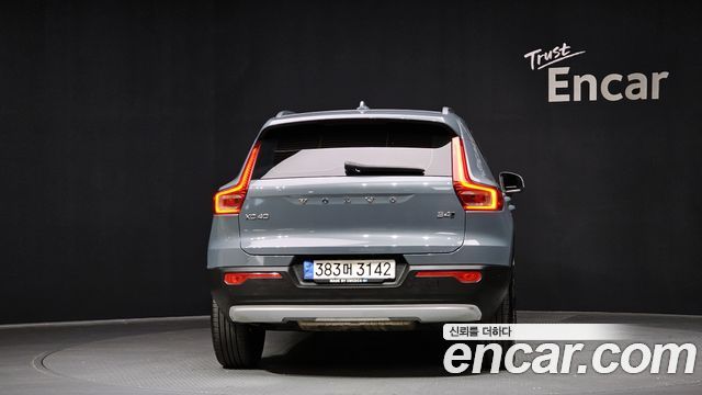 Volvo XC40 из Кореи Encar