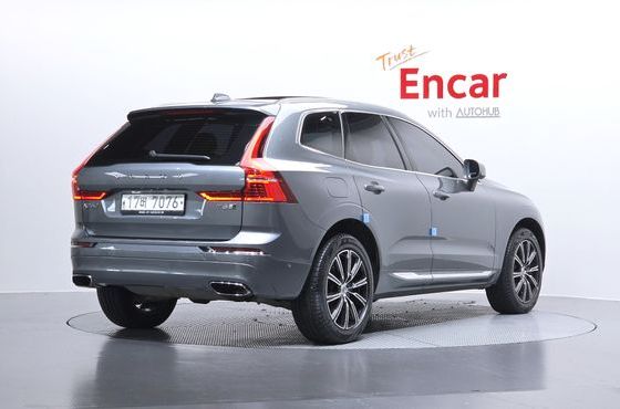 Volvo XC60 T6 Inscription — пробег 170 076 км — фото 2 из 5