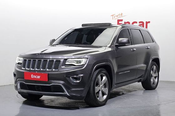 Jeep Cherokee 3.0 Diesel Overland WK2 — пробег 179 510 км — фото 1 из 5