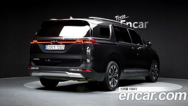 Kia Carnival из Кореи Encar