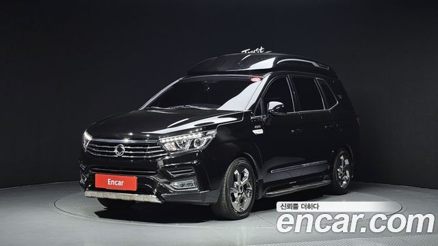 Ssangyong KORANDO 4WD Chateau 9-seater High-roof — пробег 62 934 км — фото 1 из 5