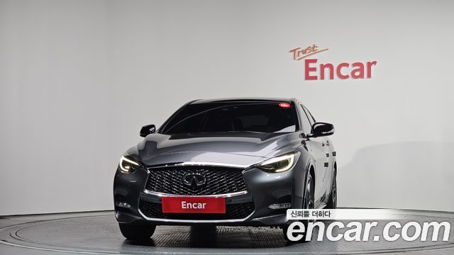 Infiniti Q30 из Кореи Encar
