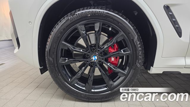 BMW X4 xDrive20i M Sport Pro Special Edition — пробег 11 242 км — фото 5 из 5