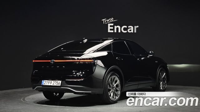 Toyota Crown из Кореи Encar