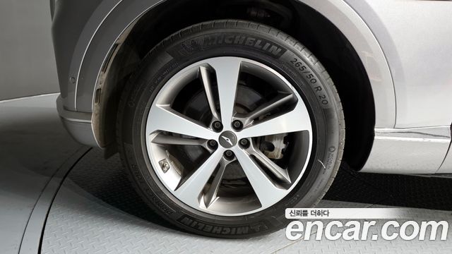 Genesis GV80 из Кореи Encar