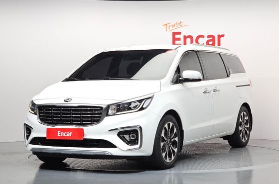 Kia Carnival 9-Seater Prstige — пробег 215 663 км — фото 1 из 5