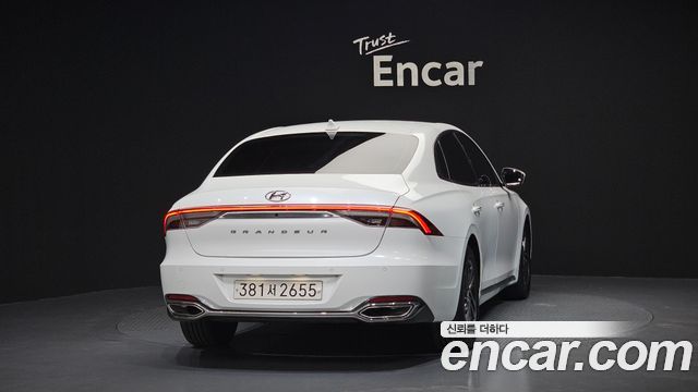 Hyundai Grandeur из Кореи Encar