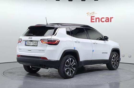 Jeep Compass 2.4 Limitied AWD — пробег 41 827 км — фото 2 из 5