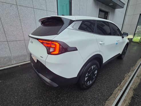 Kia Sportage HEV 1.6 2WD Prestige — пробег 5 430 км — фото 5 из 5