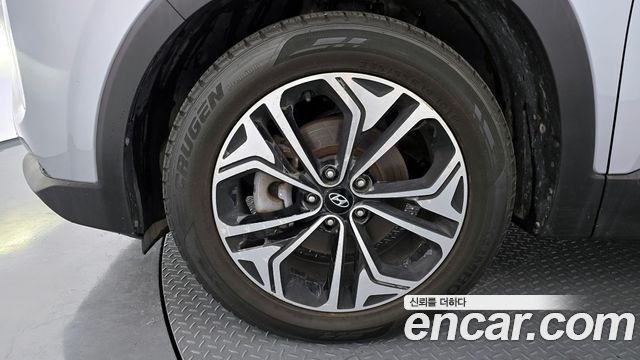 Hyundai Santafe из Кореи Encar