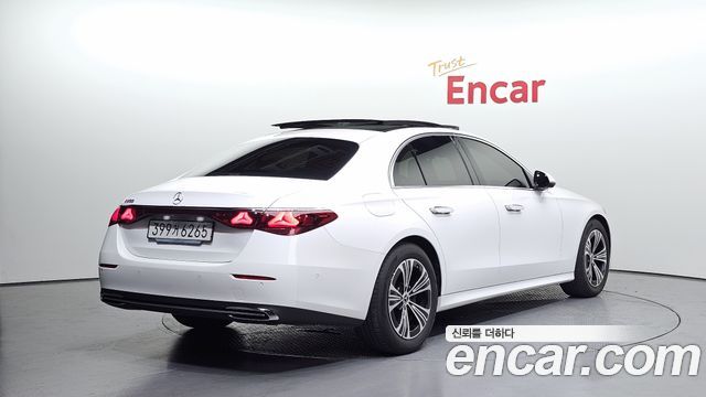Mercedes-Benz E-Class из Кореи Encar