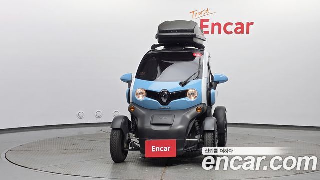 Renault (Samsung) Twizy Intens(2-seater) — пробег 6 215 км — фото 3 из 5