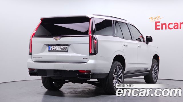 Cadillac Escalade 6.2 Sports Platinum — пробег 46 949 км — фото 2 из 5
