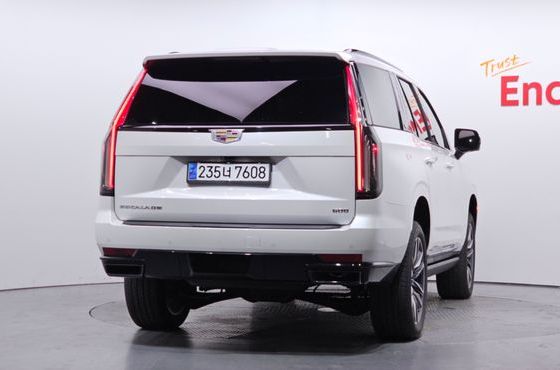 Cadillac Escalade 6.2 Sports Platinum — пробег 46 949 км — фото 4 из 5