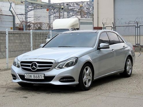 Mercedes-Benz E-Class E300 Bluetec hybird — пробег 160 838 км — фото 1 из 5