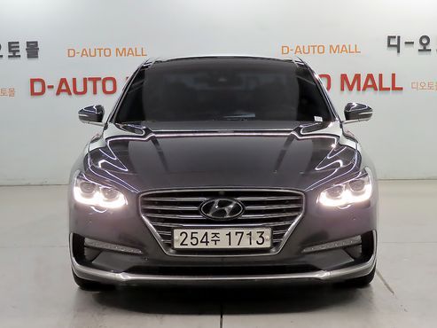 Hyundai Grandeur 2.4 Premium Special — пробег 165 739 км — фото 3 из 5