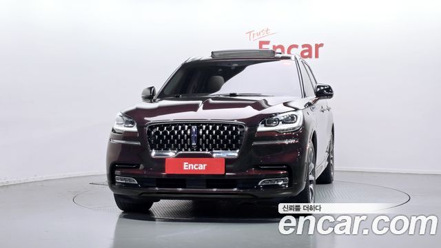 Lincoln Aviator 3.0 PHEV GT AWD — пробег 66 387 км — фото 3 из 5