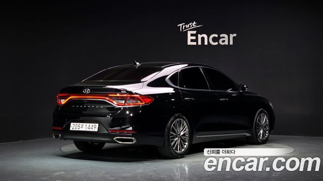 Hyundai Grandeur из Кореи Encar