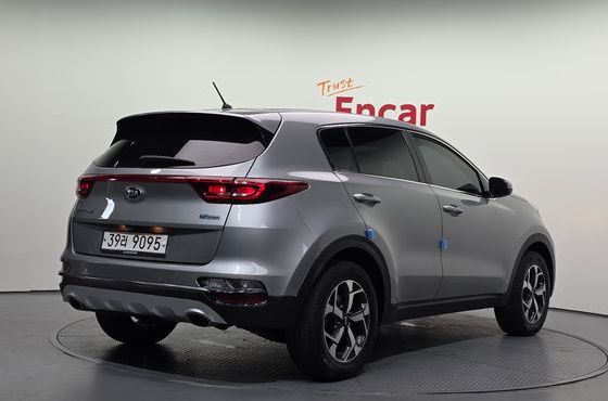 Kia Sportage Diesel 1.6 2WD Luxury — пробег 27 853 км — фото 2 из 5