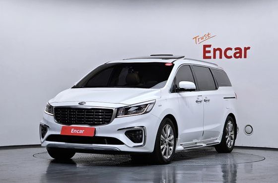 Kia Carnival 9-Seater Noblesse Special — пробег 44 464 км — фото 1 из 5