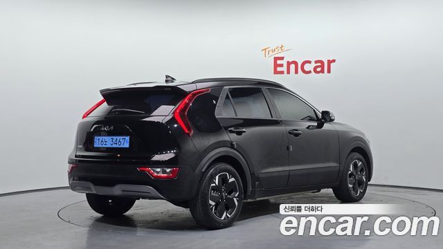 Kia Niro Air — пробег 5 290 км — фото 2 из 5