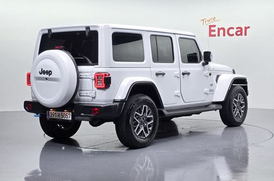 Jeep Wrangler 2.0 Overland 4Door 4xe — пробег 39 295 км — фото 2 из 5